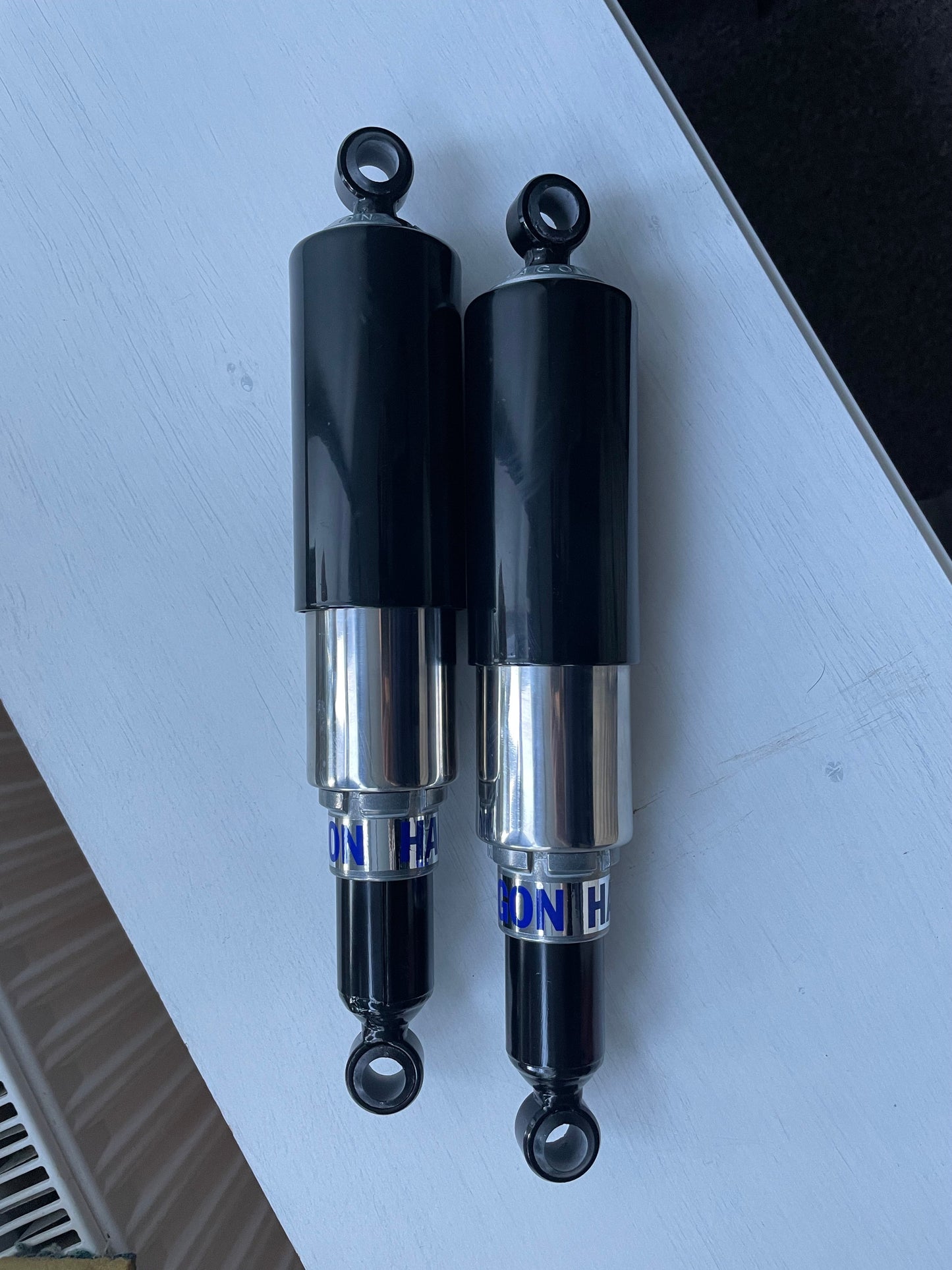 Hagon shortend rear shock absorbers Bonneville T120 (1200cc 16-25) RRP £250