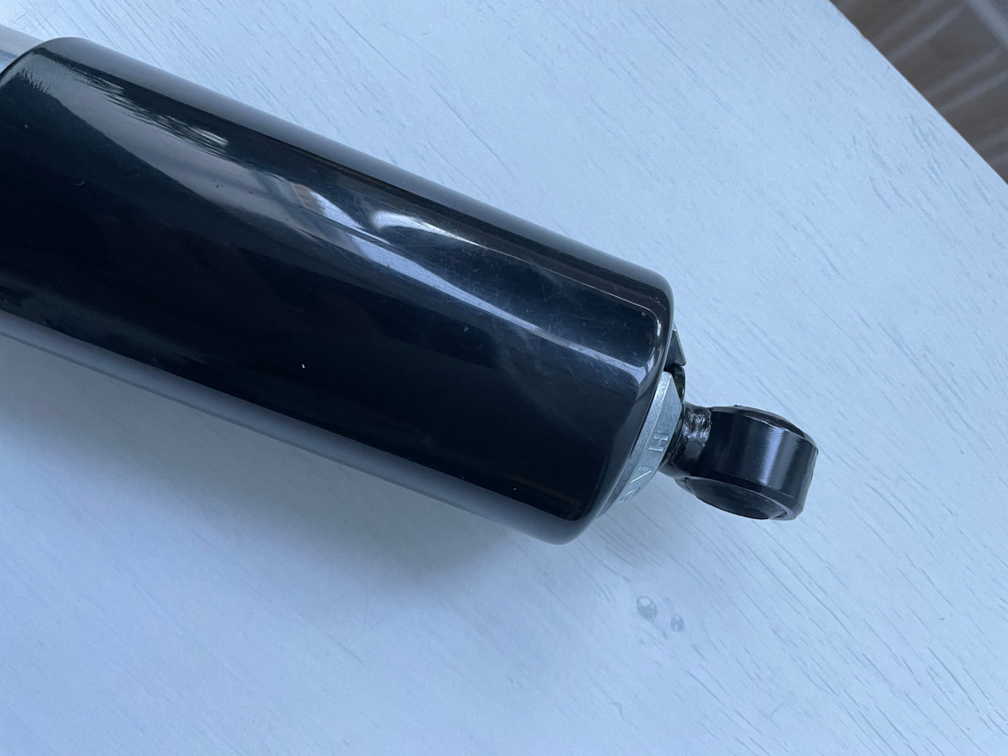 Hagon shortend rear shock absorbers Bonneville T120 (1200cc 16-25) RRP £250